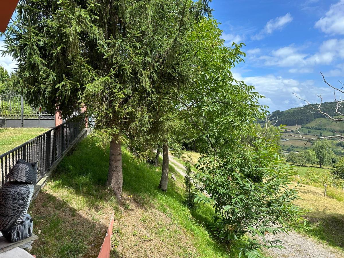 La Colina De Fano - Casa Roja Villa Fanu Luaran gambar